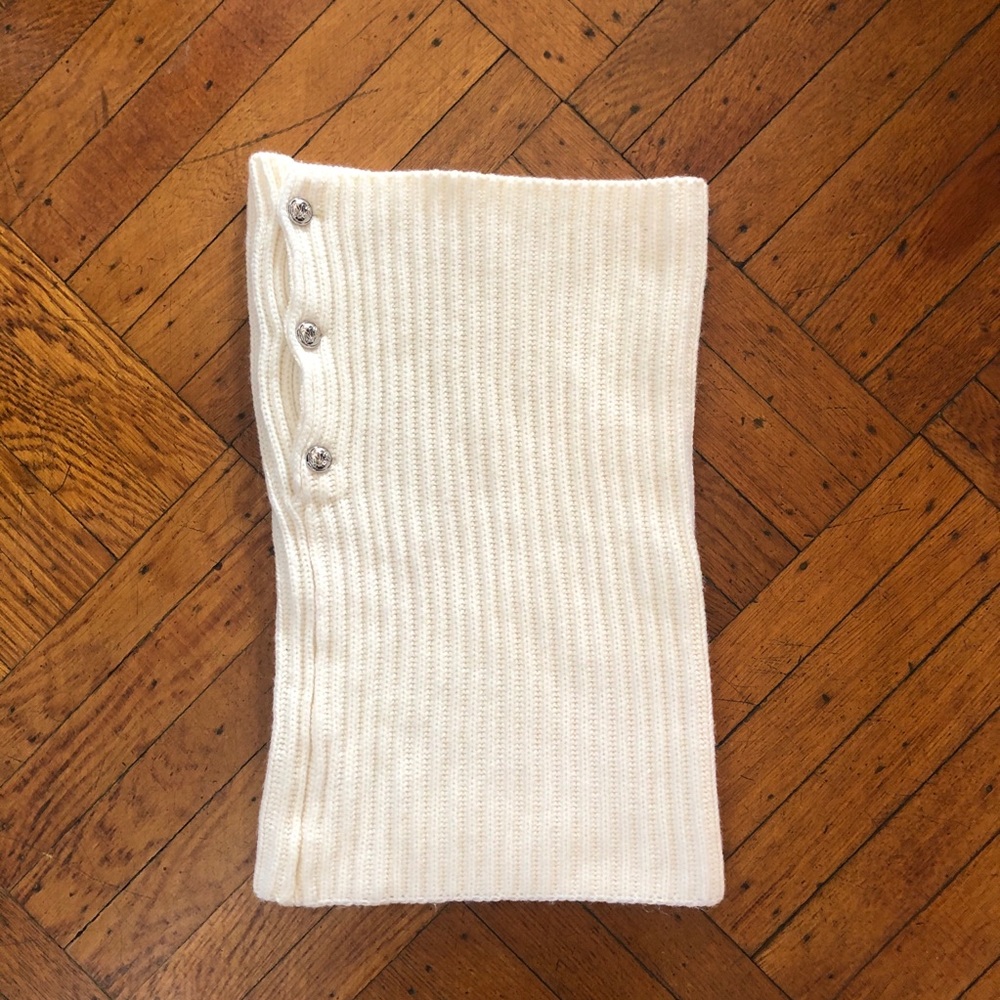 Michael Kors Beige Acrylic Gaiter